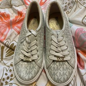 micheal kors cream shoes